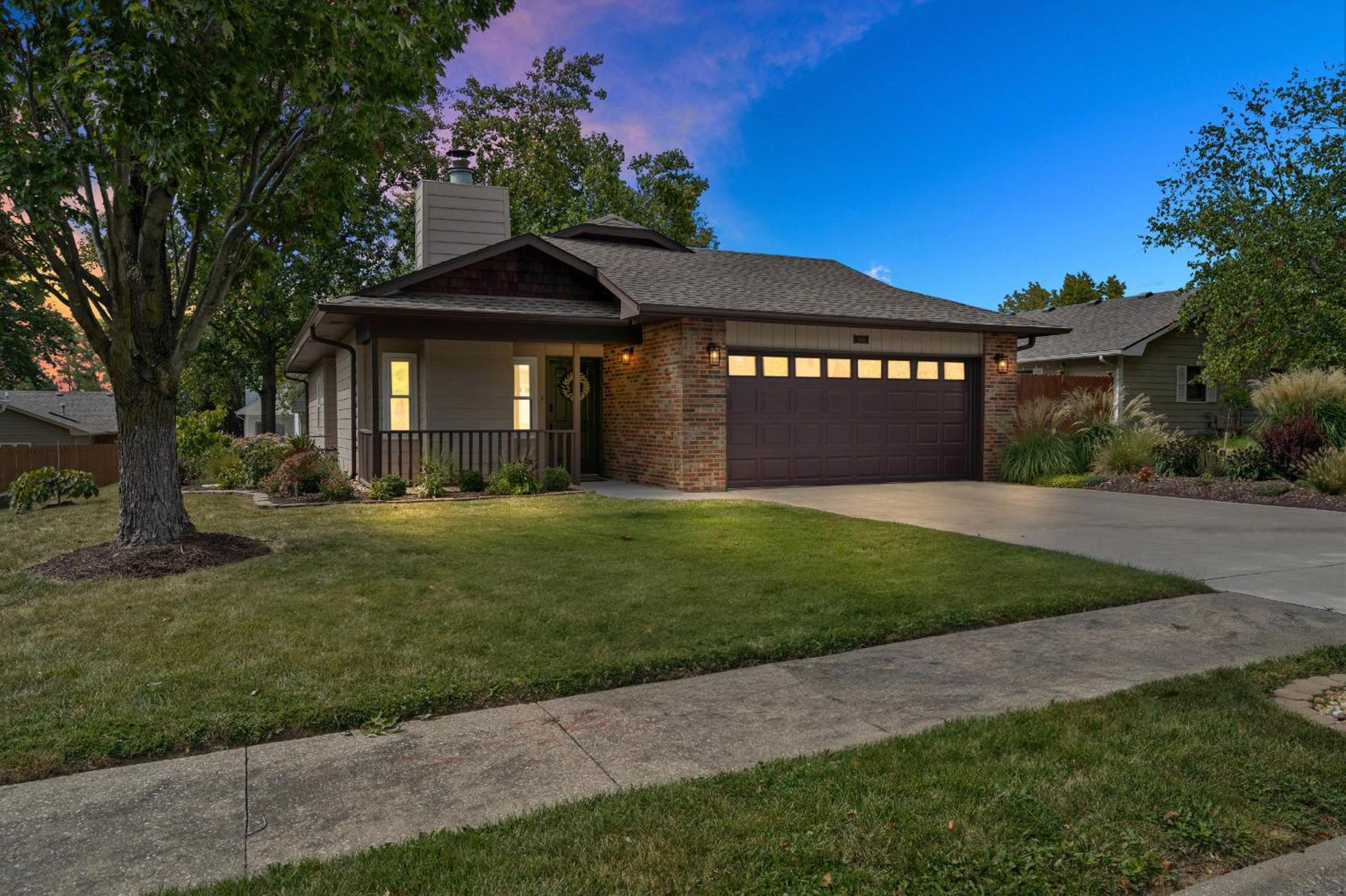1 5 Miles To Mizzou ~ Spacious & Updated Home~ Columbia Luaran gambar