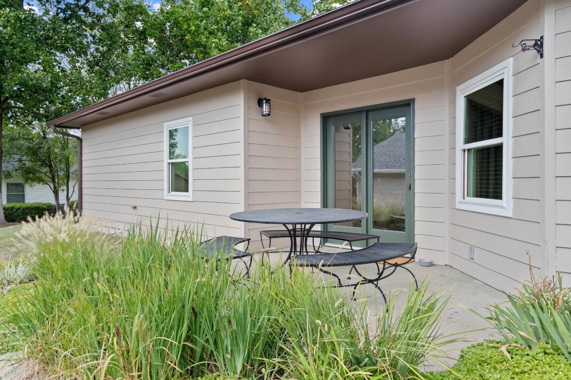 1 5 Miles To Mizzou ~ Spacious & Updated Home~ Columbia Luaran gambar